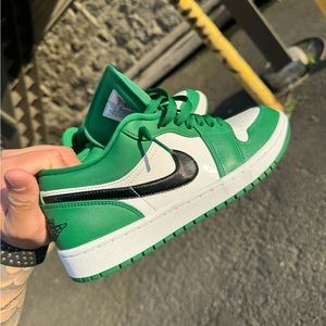 Low pine green 1s (used once, No Box)